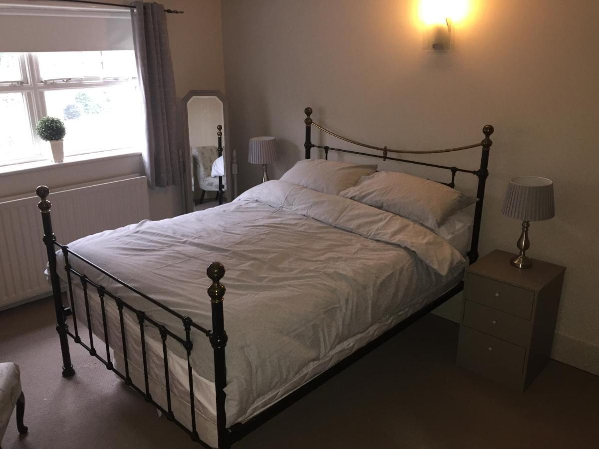 Large 2-Bed House Derbyshire Off Chatsworth Rd Τσέστερφιλντ Εξωτερικό φωτογραφία